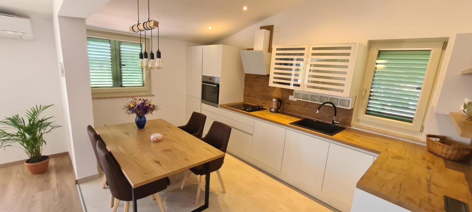 מדולין Villa Mediterranea - Apartments מראה חיצוני תמונה