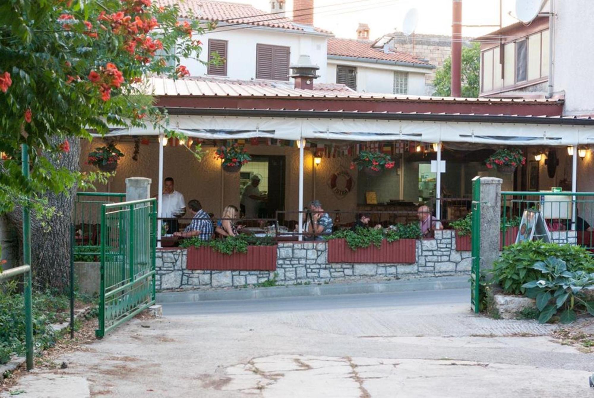 מדולין Villa Mediterranea - Apartments חדר תמונה